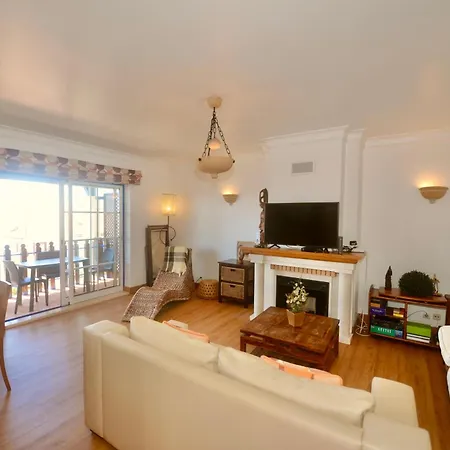 Ship - 4 Bedroom Duplex With Sea And Pool Views, 1km From The 상 마르티뇨 두 포르투